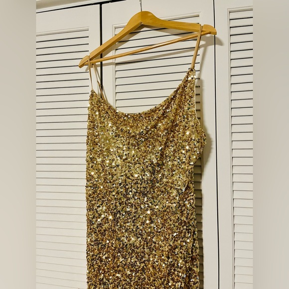 Gold Sequin Embellished Gown Dress - Picture 4 of 12